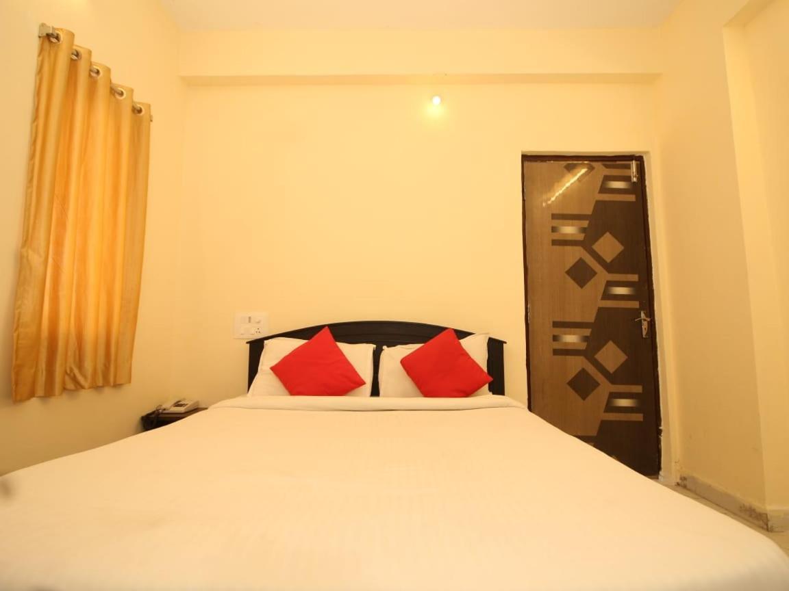 Pearl Suites, Tirupati Kültér fotó