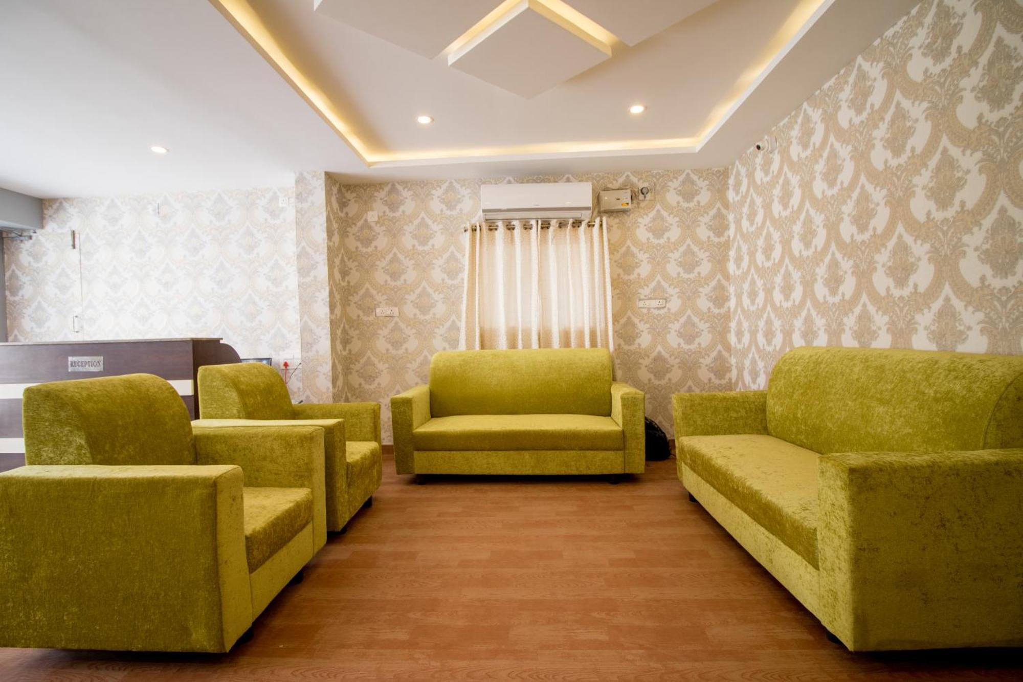 Pearl Suites, Tirupati Kültér fotó