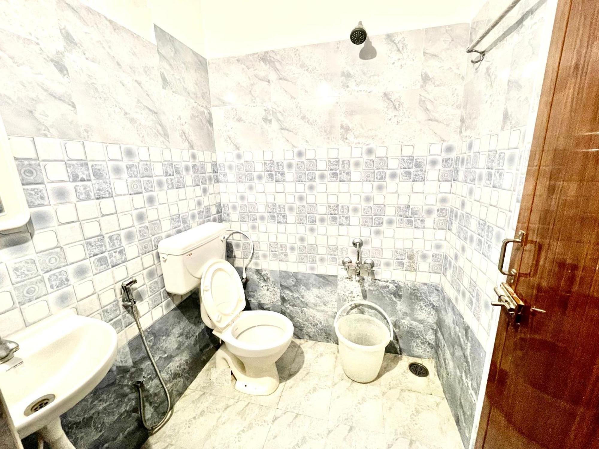 Pearl Suites, Tirupati Kültér fotó